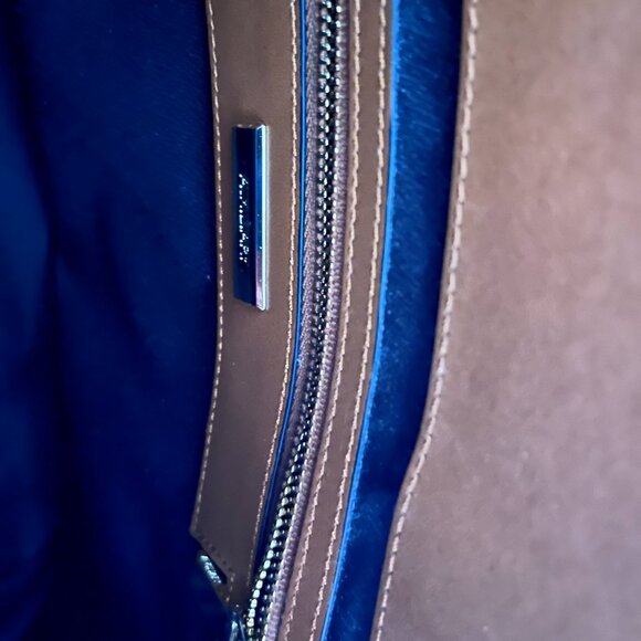 Auxiliary brown leather Bega Satchel bag - Picture 4 of 7